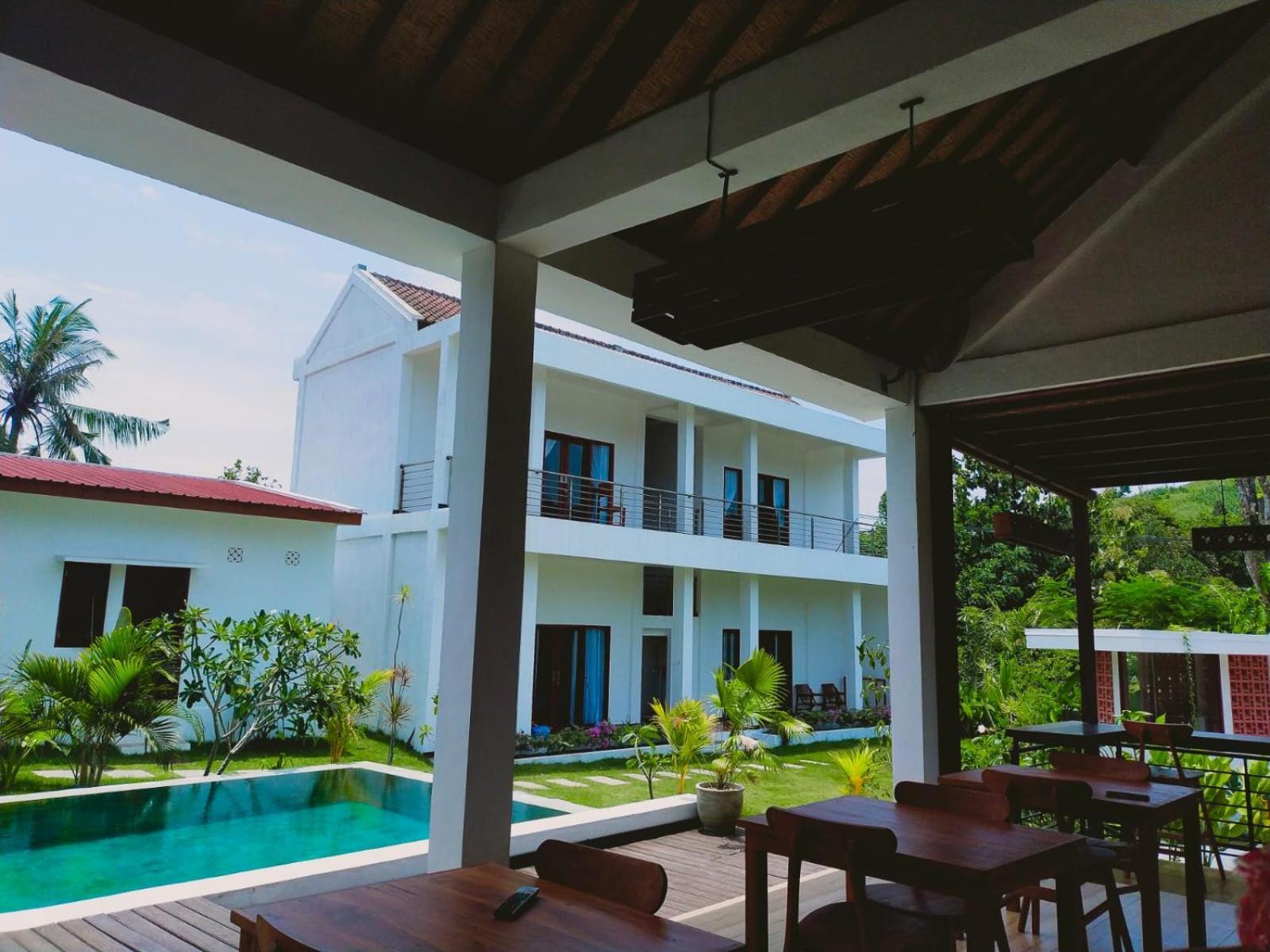 Villa The Local Are Guling à Kuta  Extérieur photo