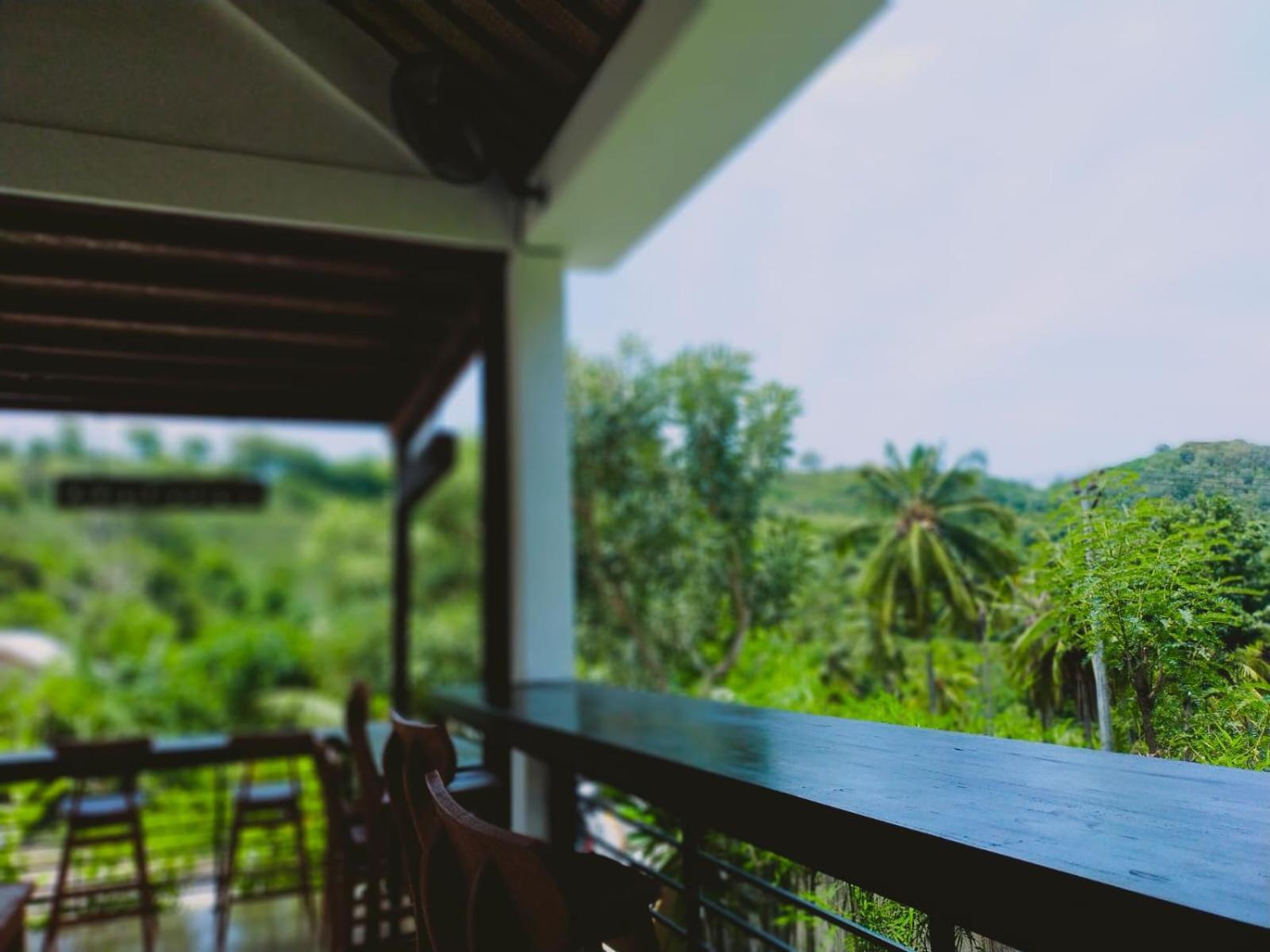 Villa The Local Are Guling à Kuta  Extérieur photo