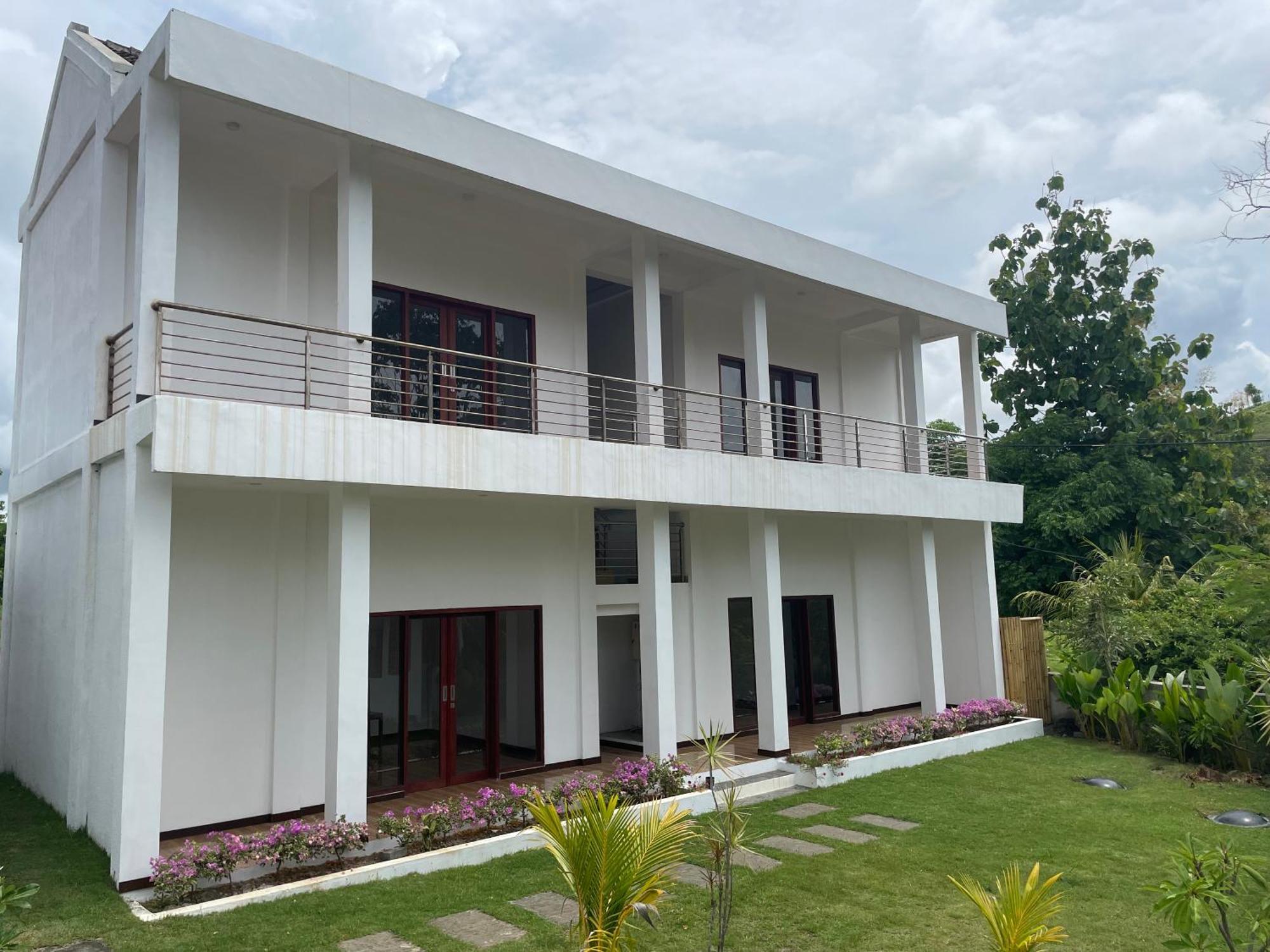 Villa The Local Are Guling à Kuta  Extérieur photo